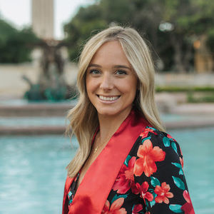 Meet your Posher, Abby